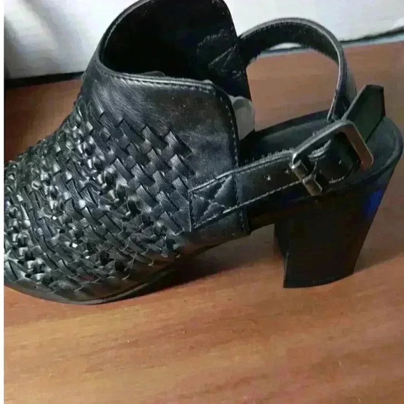 SONOMA Goods for Life Celie Women Black Slingback Mules Shoes 9.5 NEW $69 SALE - Picture 8 of 8